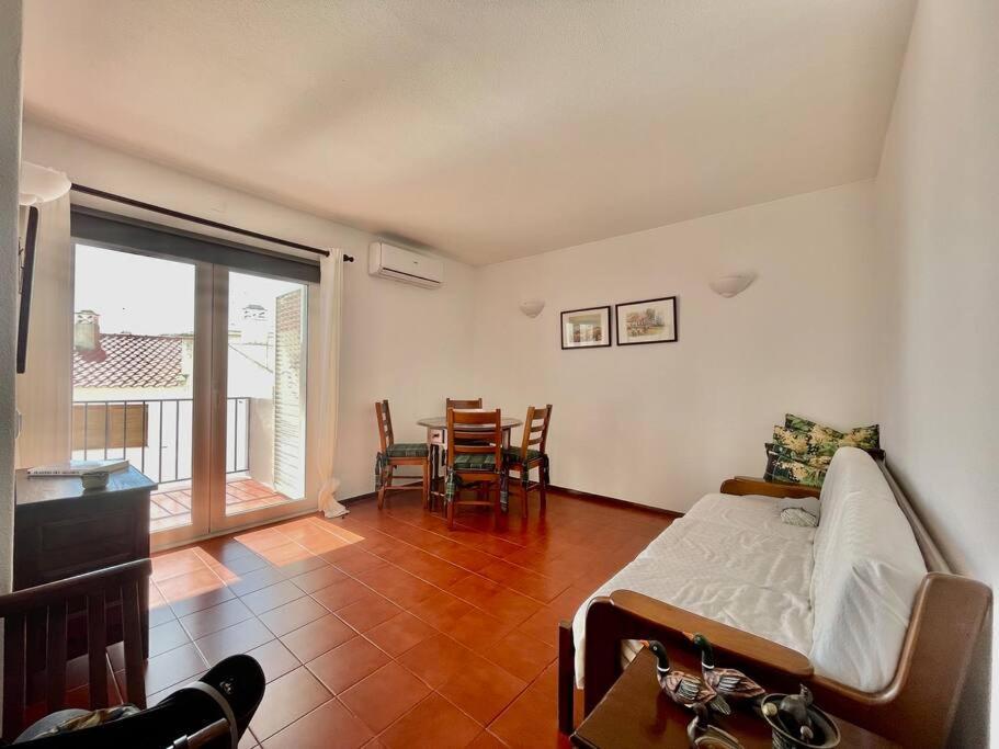 1bedroom Duplex Apartment *